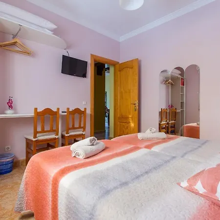 Colina Del Sol Bed & Breakfast Torrox