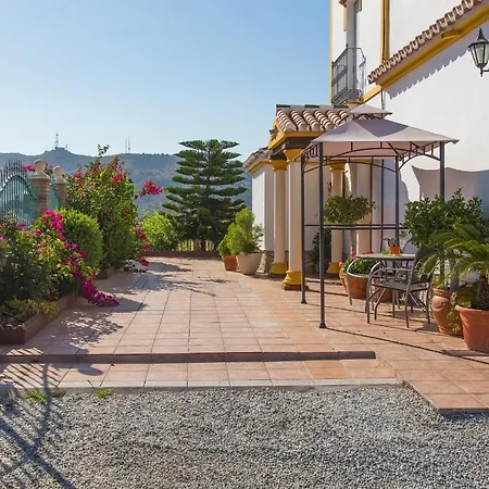 Colina Del Sol 3*